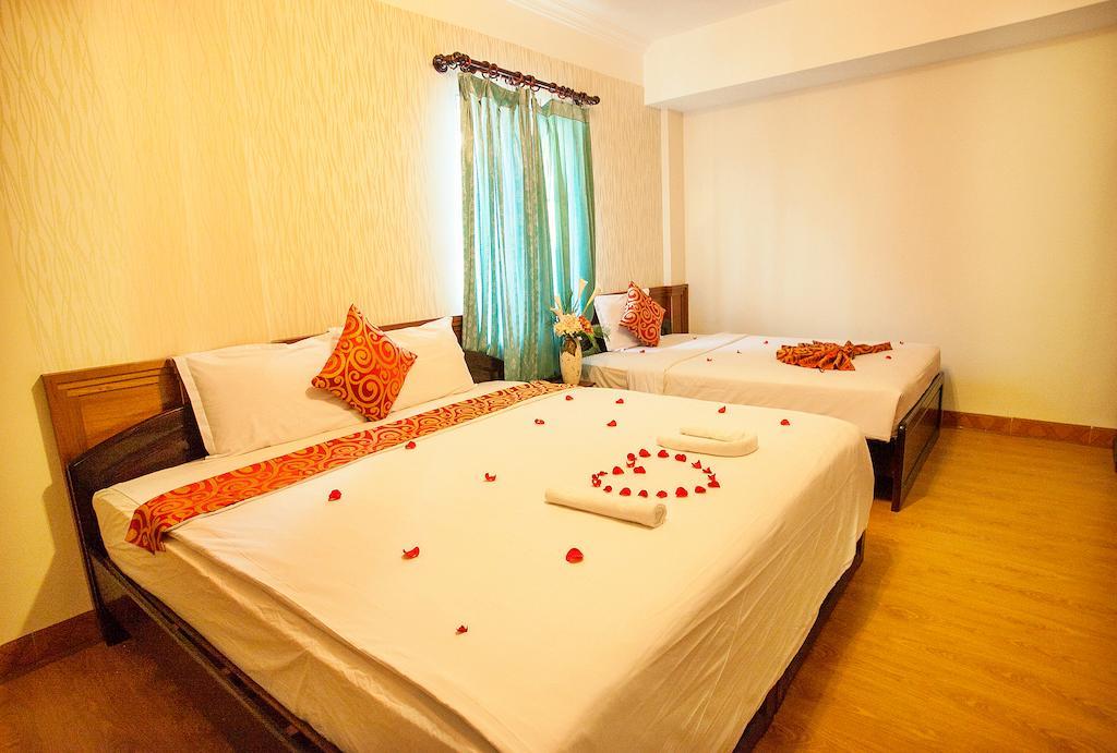 Galaxy 3 Hotel Nha Trang Room photo
