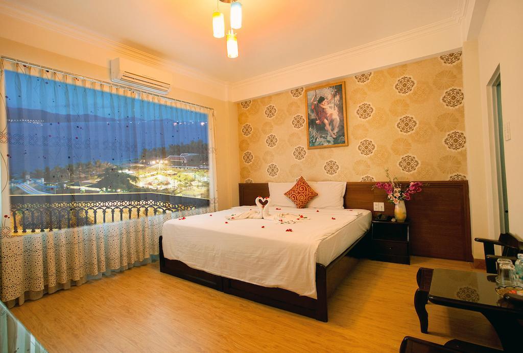 Galaxy 3 Hotel Nha Trang Room photo