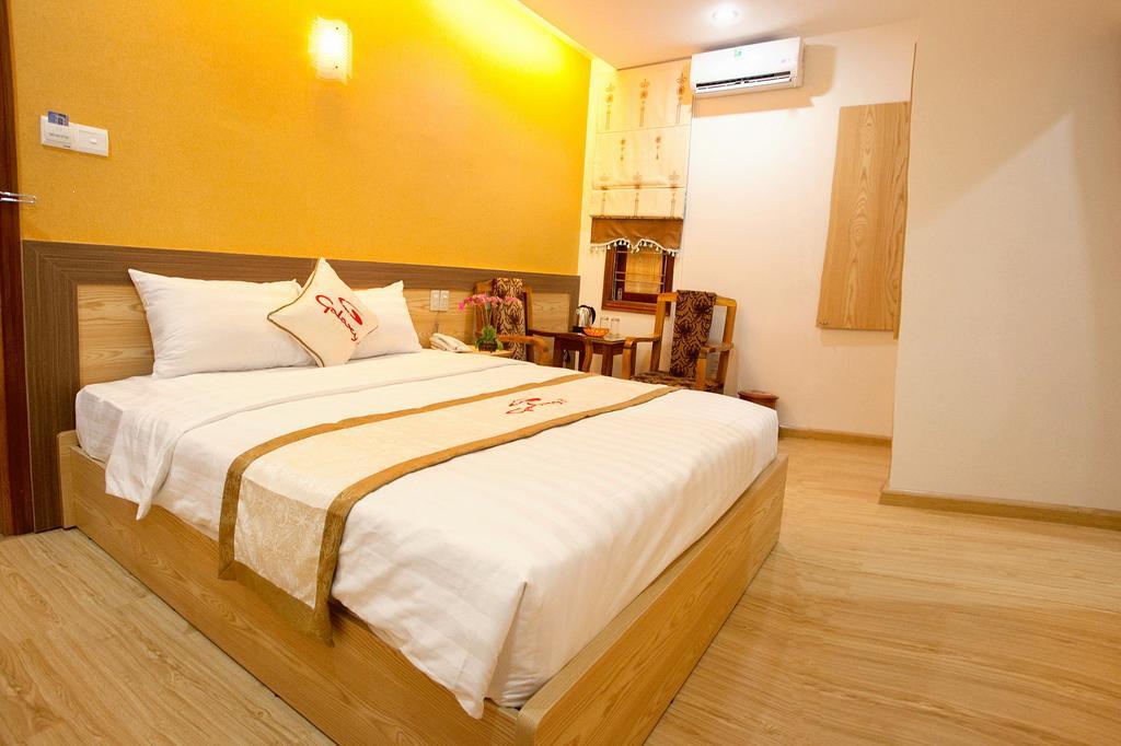 Galaxy 3 Hotel Nha Trang Room photo