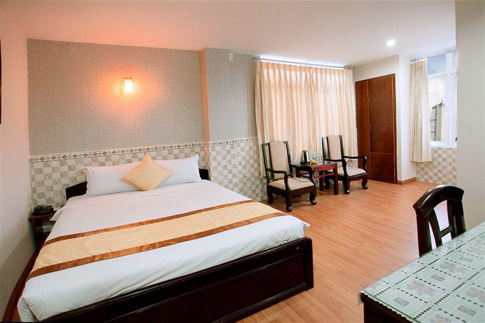 Galaxy 3 Hotel Nha Trang Exterior photo