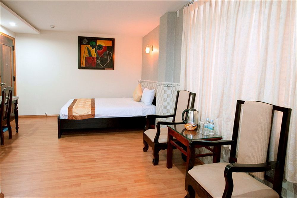 Galaxy 3 Hotel Nha Trang Exterior photo