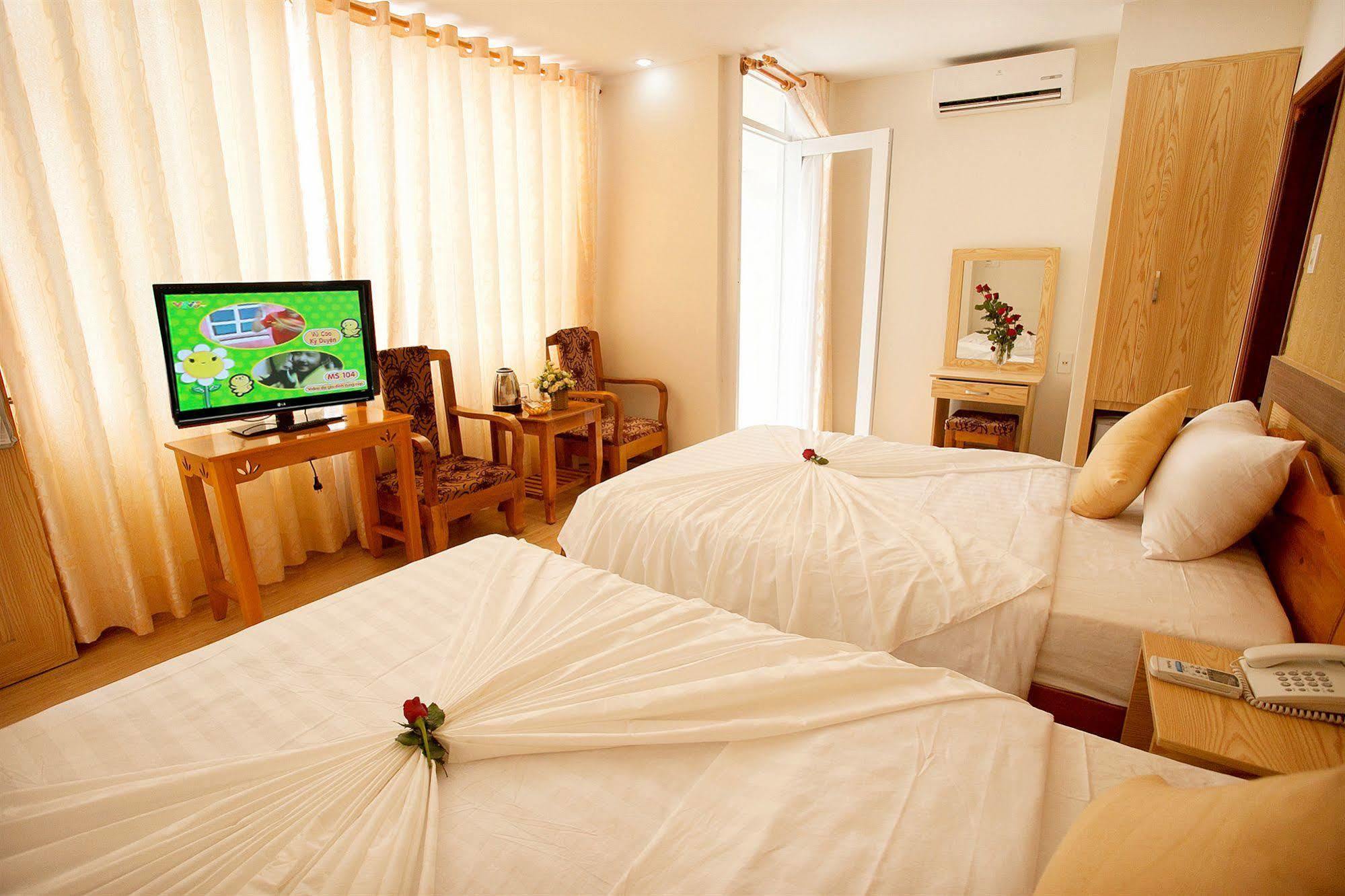 Galaxy 3 Hotel Nha Trang Exterior photo