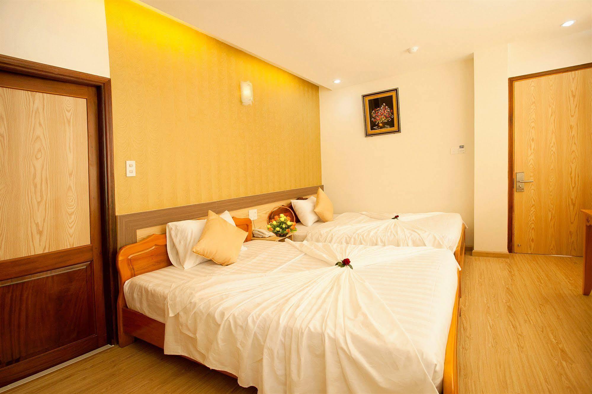 Galaxy 3 Hotel Nha Trang Exterior photo