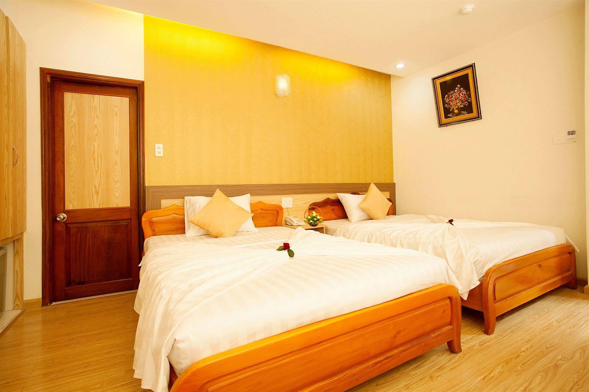 Galaxy 3 Hotel Nha Trang Exterior photo