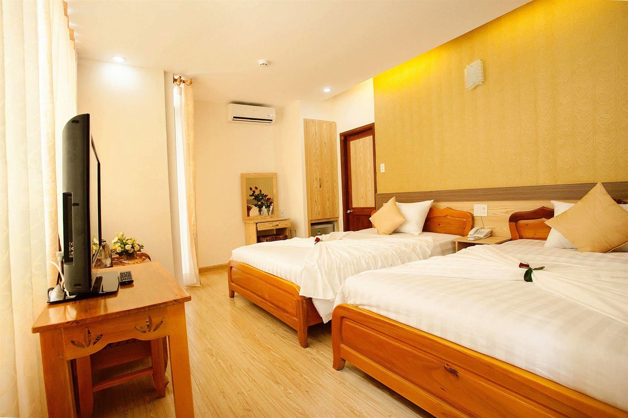 Galaxy 3 Hotel Nha Trang Exterior photo