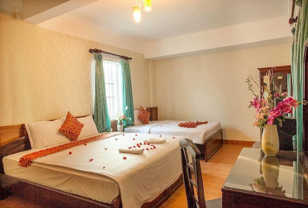 Galaxy 3 Hotel Nha Trang Exterior photo
